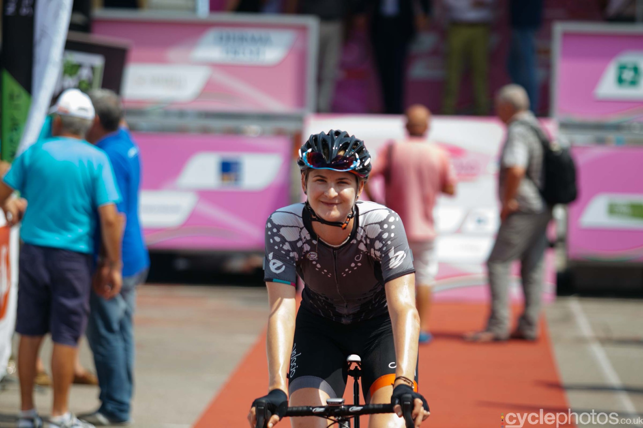 Giro Rosa Stage 3 cyclephotos