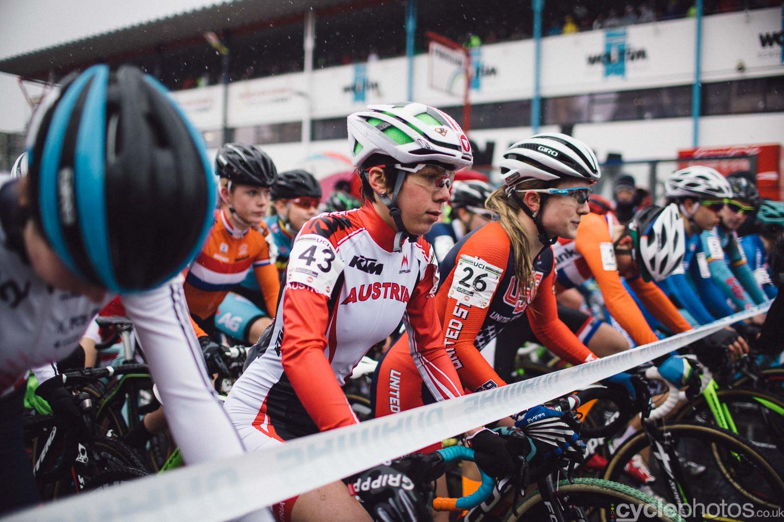 2016-cyclephotos-cyclocross-world-championships-zolder-125907-ellen-noble