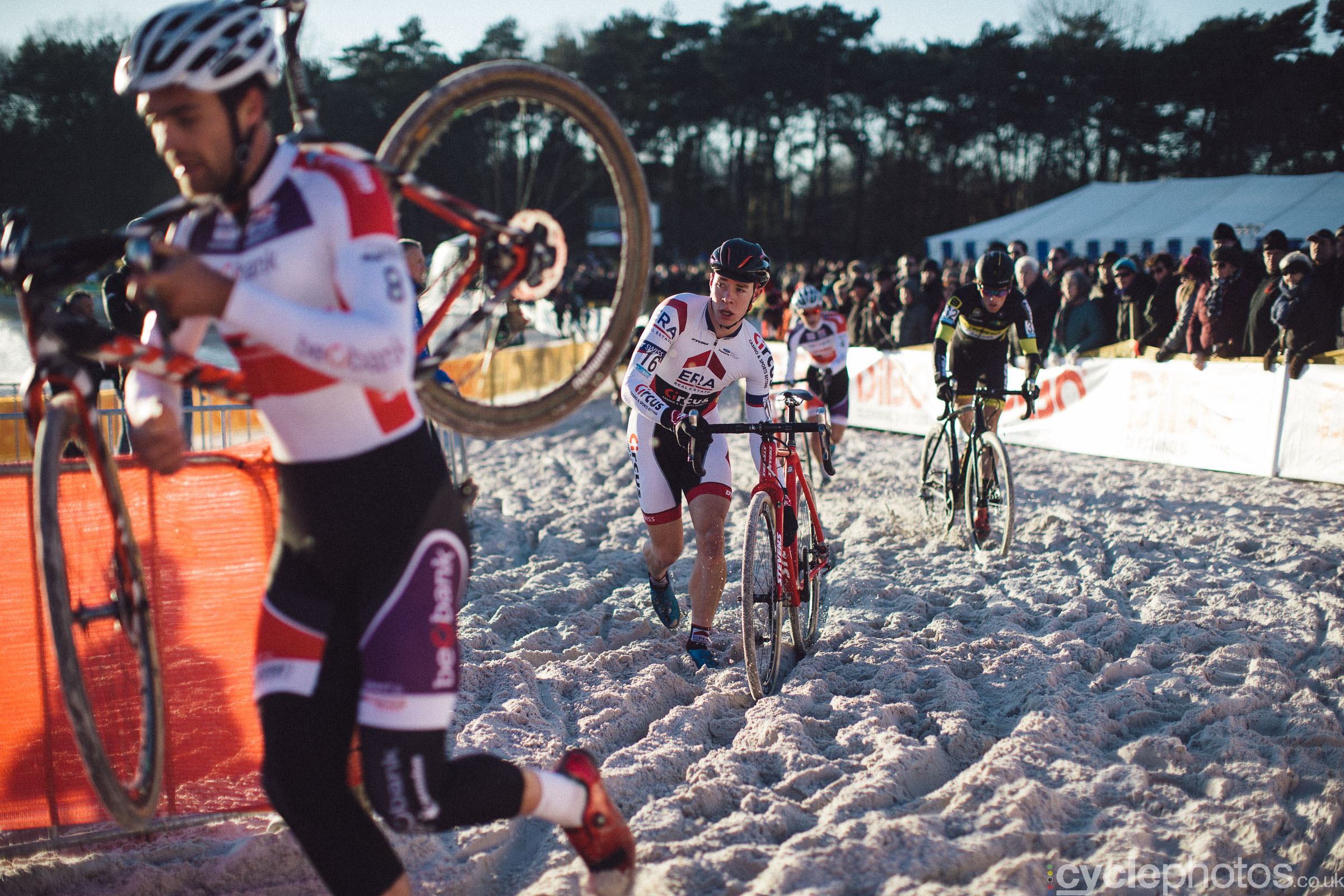 2016-cyclocross-zilvermeercross-mol-152606-laurens-sweeck